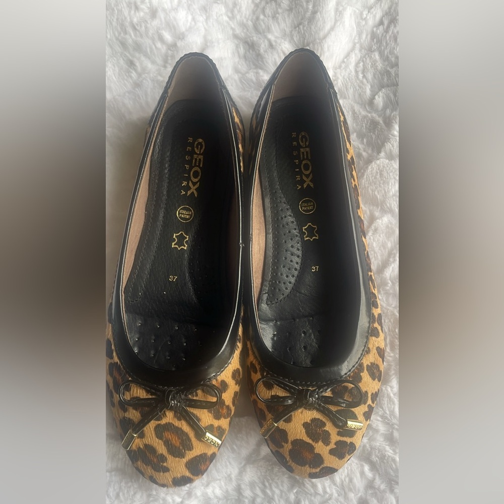Geox Sz 37 Calf Hair Leopard Flats